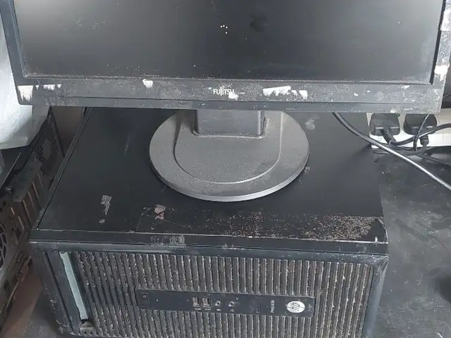 Hp computer with monitor, Επαρχία Λευκωσίας — Αγλαντζιά