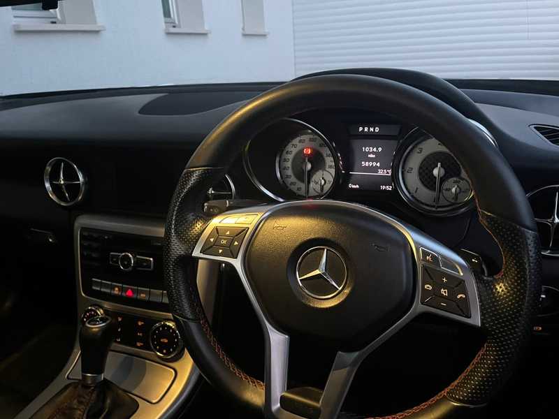 2013 Mercedes-Benz SLK-Class 2,1L 2013 Cyprus