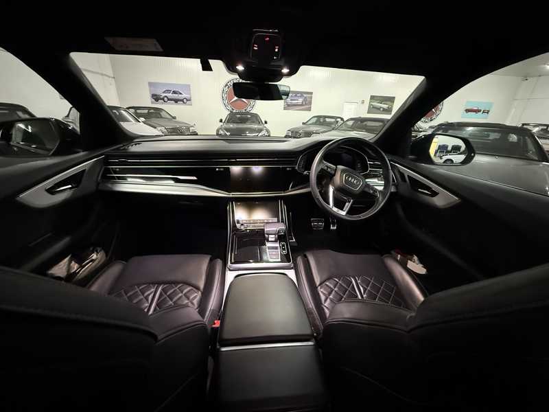 2022 Audi Q8 3,0L 2022 Cyprus