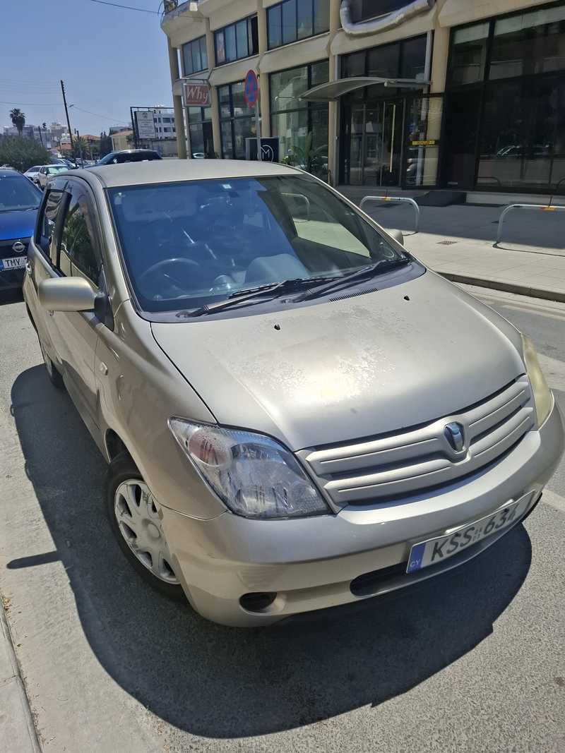 2003 Toyota Ist 1,3L 2003 Cyprus