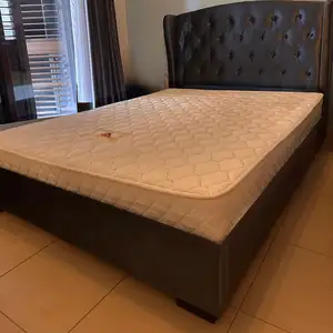 Διπλό κρεβατι + στρώμα 200 cm x 160 cm + έξτρα σιδερένια βάση κάτω από το στρώμα, Επαρχία Λευκωσίας — Λευκωσία - Παλουριώτισσα