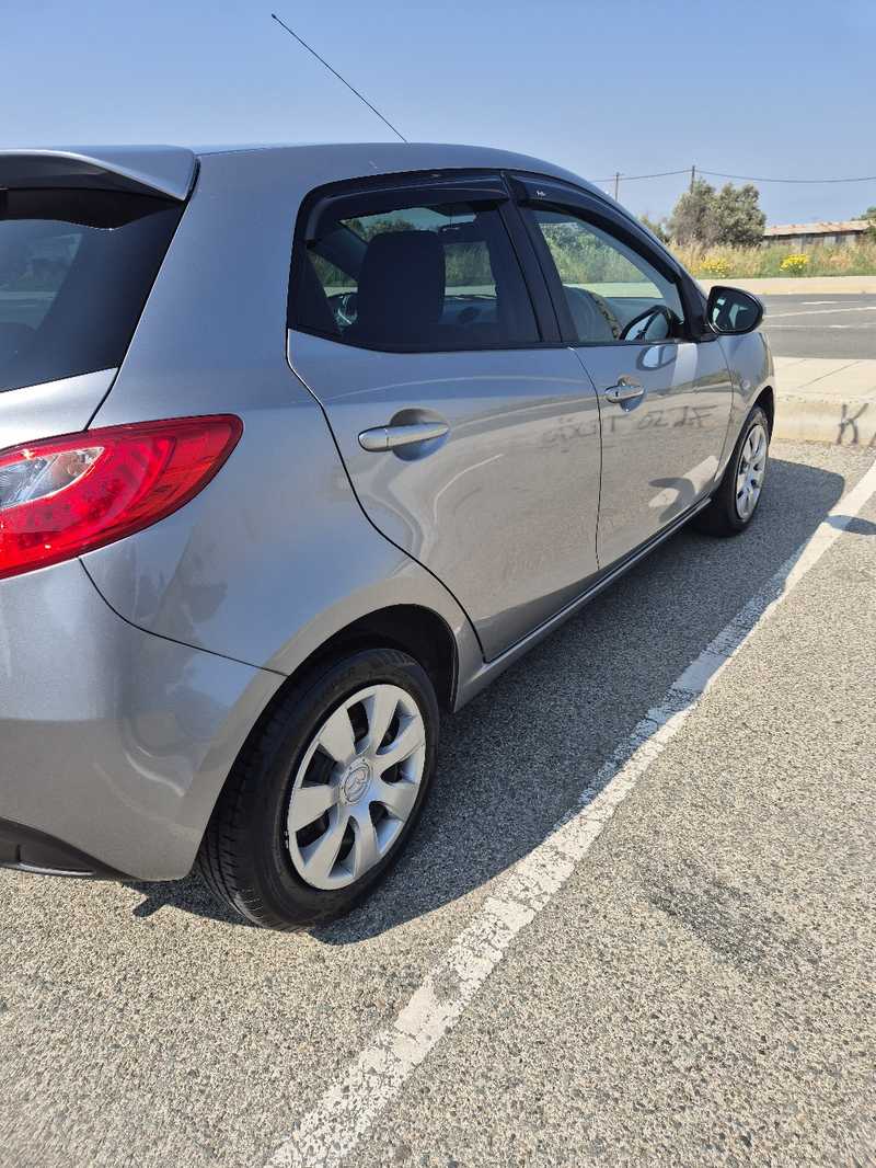 2013 Mazda Demio 1,3L 2013 Cyprus