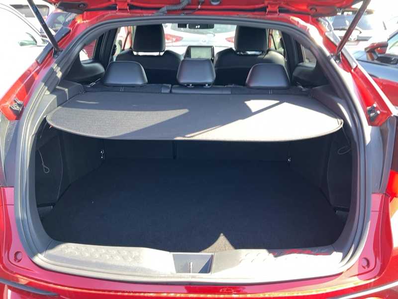 2022 Toyota C-HR 1,8L 2022 Cyprus