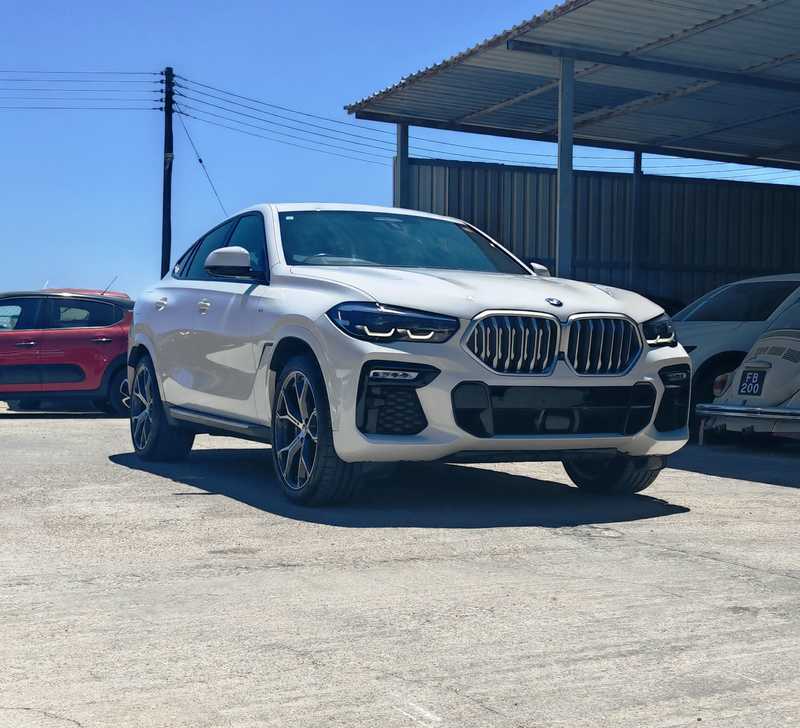 2021 BMW X6 3,0L 2021 Cyprus