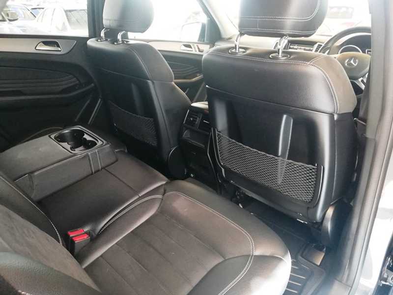 2013 Mercedes-Benz M-Class 2,1L 2013 Cyprus