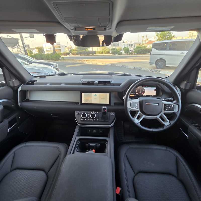 2023 Land Rover Defender 3,0L 2023 Cyprus