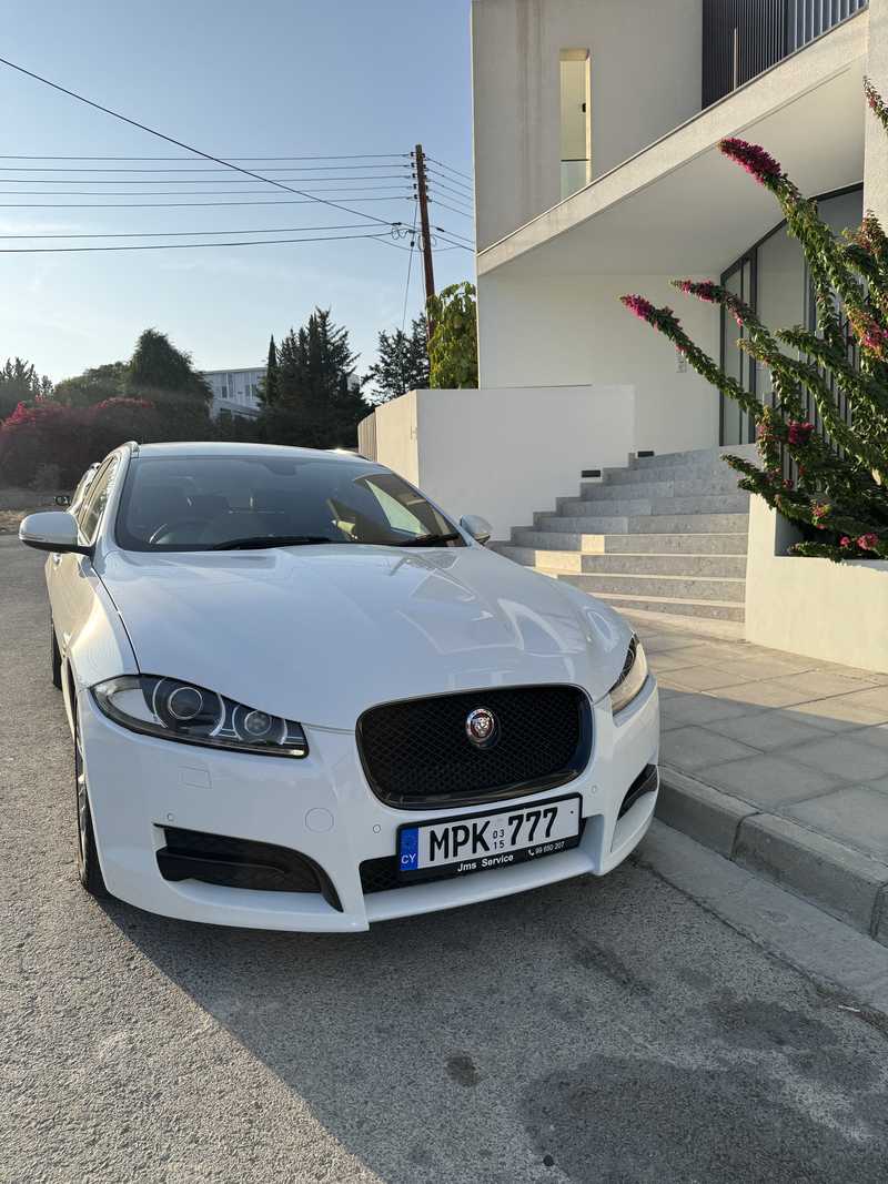 2015 Jaguar XF 2,2L 2015 Cyprus