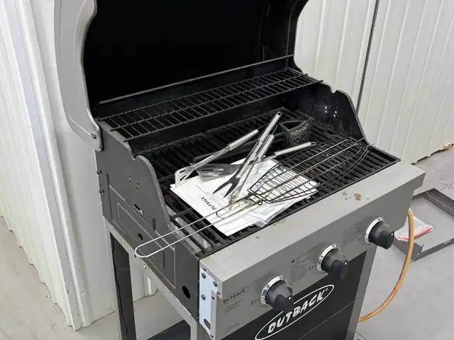 Gas grill bbq outback, Limassol — Kato Polemidia