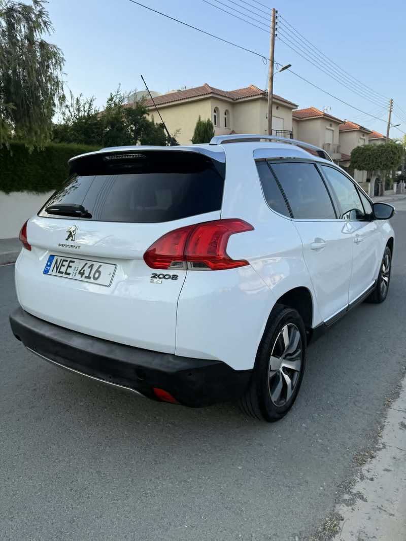 2015 Peugeot 2008 1,6L 2015 Cyprus