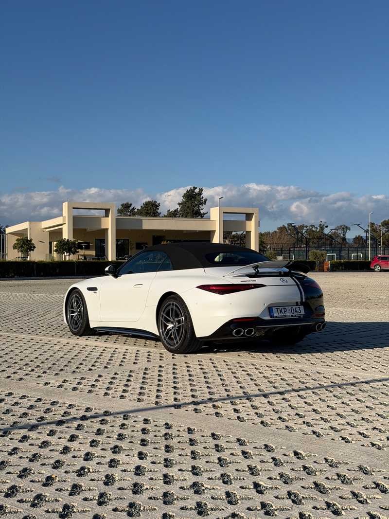 2022 Mercedes-Benz SL-Class 2,0L 2022 Cyprus