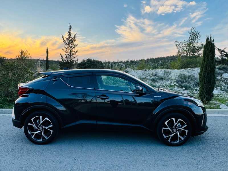 Toyota C-HR 1,8L 2021