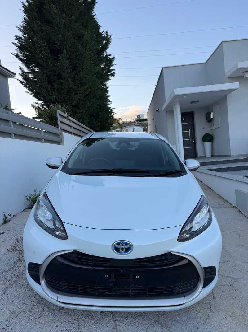 2022 Toyota Aqua 1,5L 2022 Cyprus