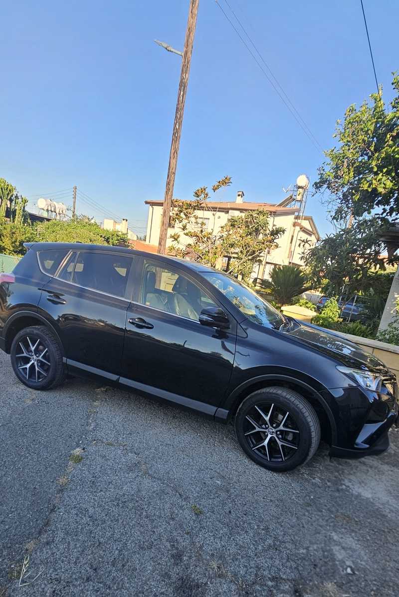 2017 Toyota RAV4 2,0L 2017 Cyprus