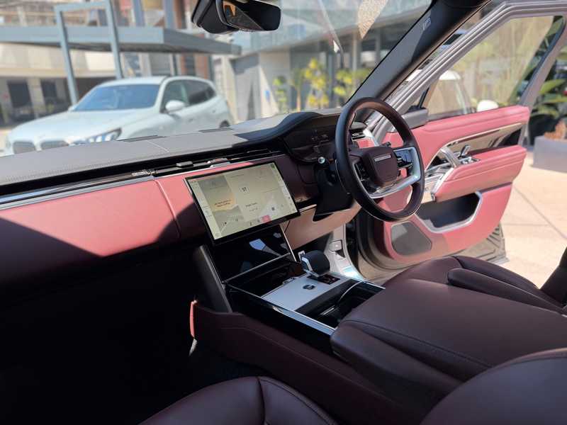 2026 Land Rover Range Rover Vogue 3,0L 2026 Cyprus