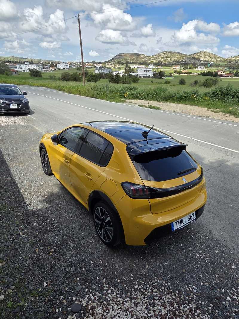 2021 Peugeot 208 1,2L 2021 Cyprus