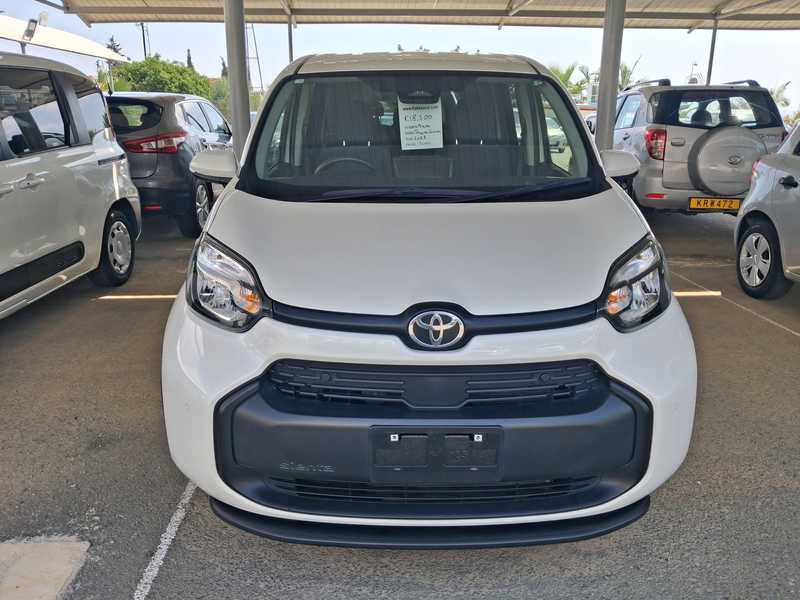 2023 Toyota Sienta 1,5L 2023 Cyprus