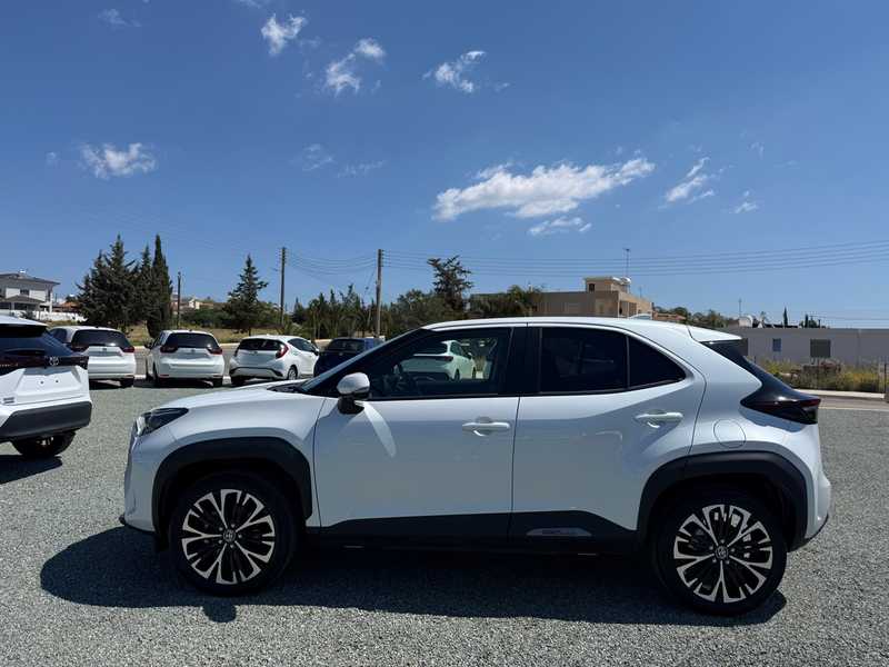 2025 Toyota Yaris Cross 1,5L 2025 Cyprus