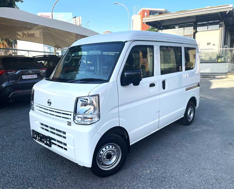 2022 Nissan NV100 0,7L 2022 Cyprus