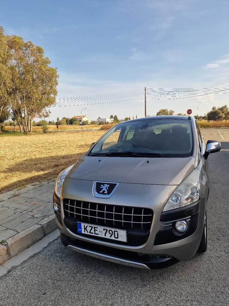 Peugeot 3008 1,6L 2011