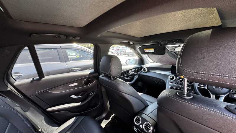2021 Mercedes-Benz GLC-Class 2,0L 2021 Cyprus