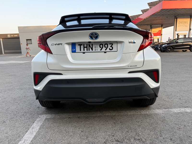 2021 Toyota C-HR 1,8L 2021 Cyprus