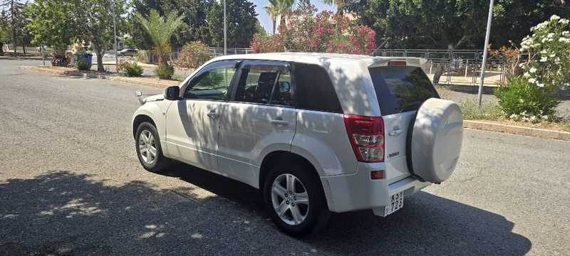 2007 Suzuki Escudo 2,0L 2007 Cyprus