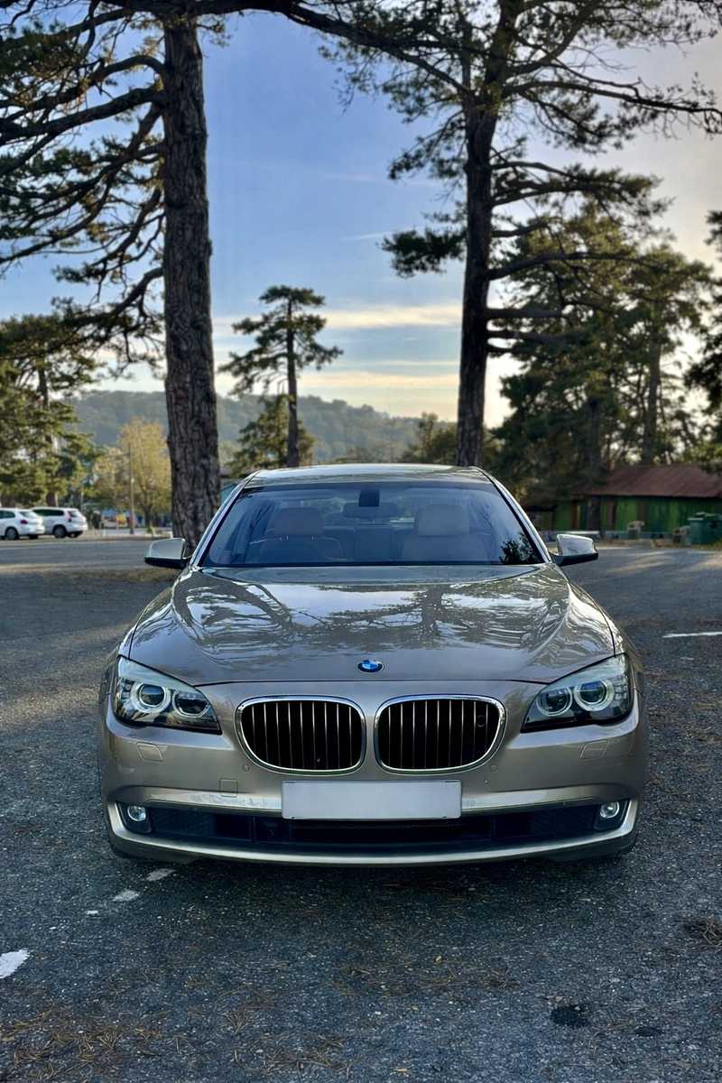 BMW 7-Series 3,0L 2010