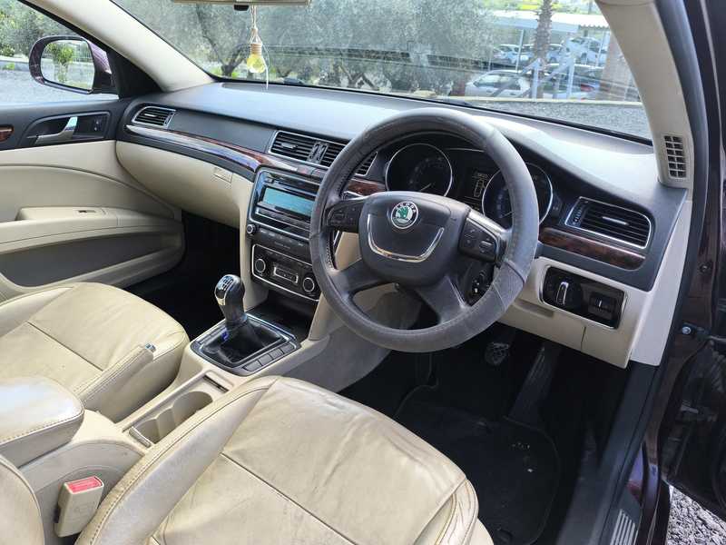 2012 Skoda Superb 1,4L 2012 Cyprus