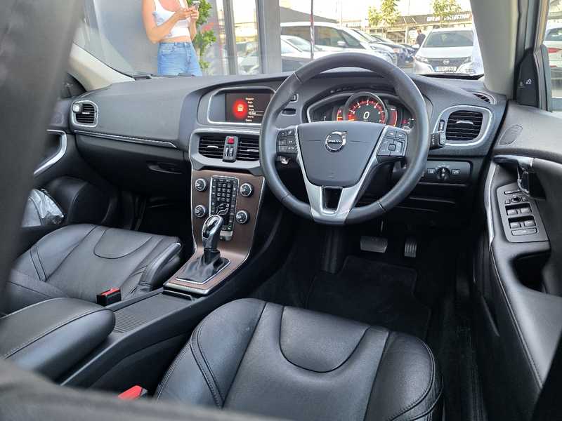 2020 Volvo V40 1,5L 2020 Cyprus
