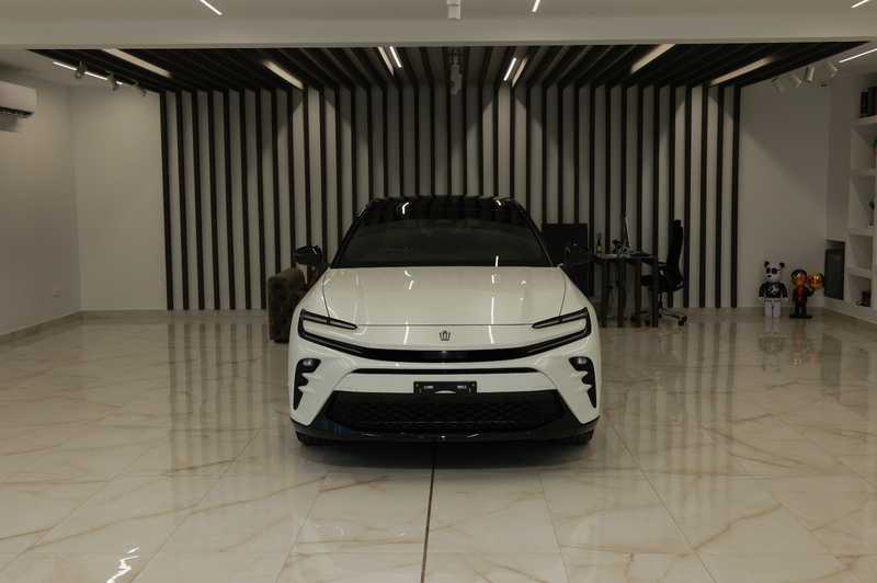 Toyota Crown 2,5L 2024