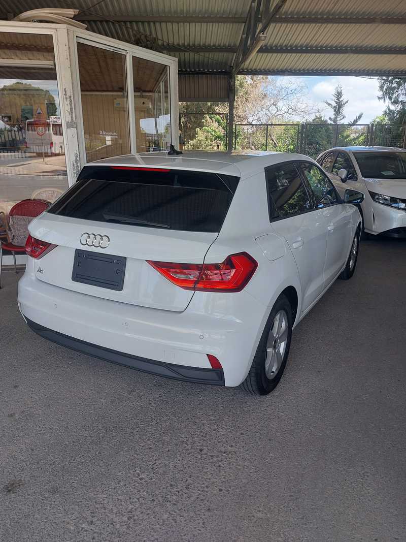 2023 Audi A1 1,0L 2023 Cyprus