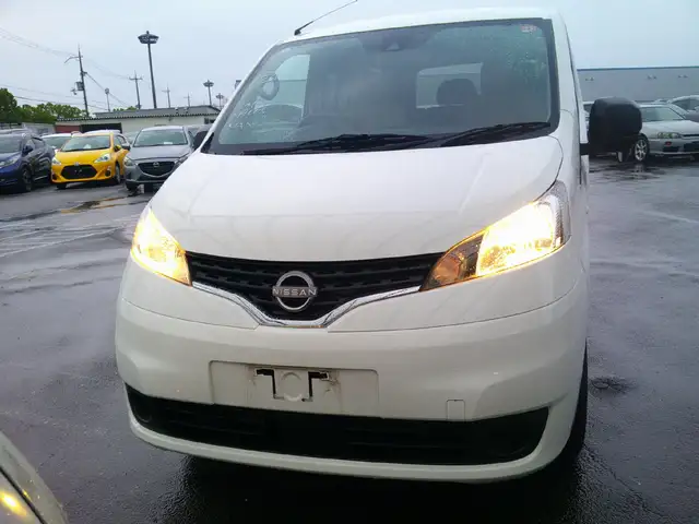 Nissan NV200