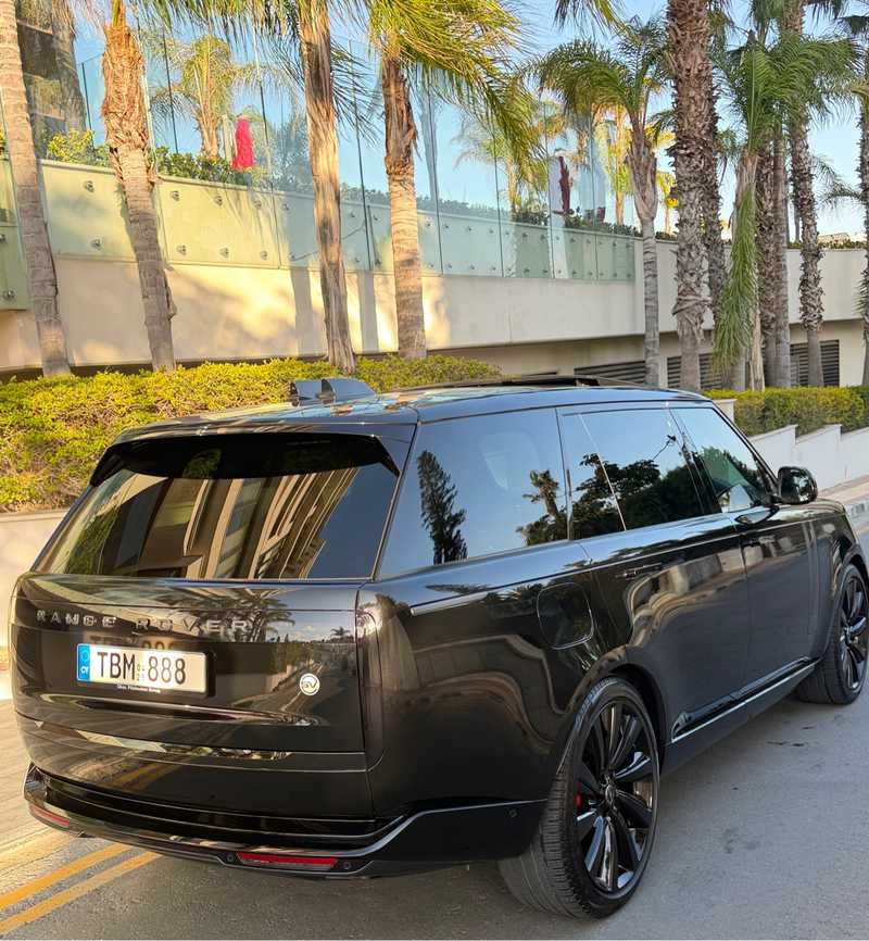 2025 Land Rover Range Rover 4,4L 2025 Cyprus