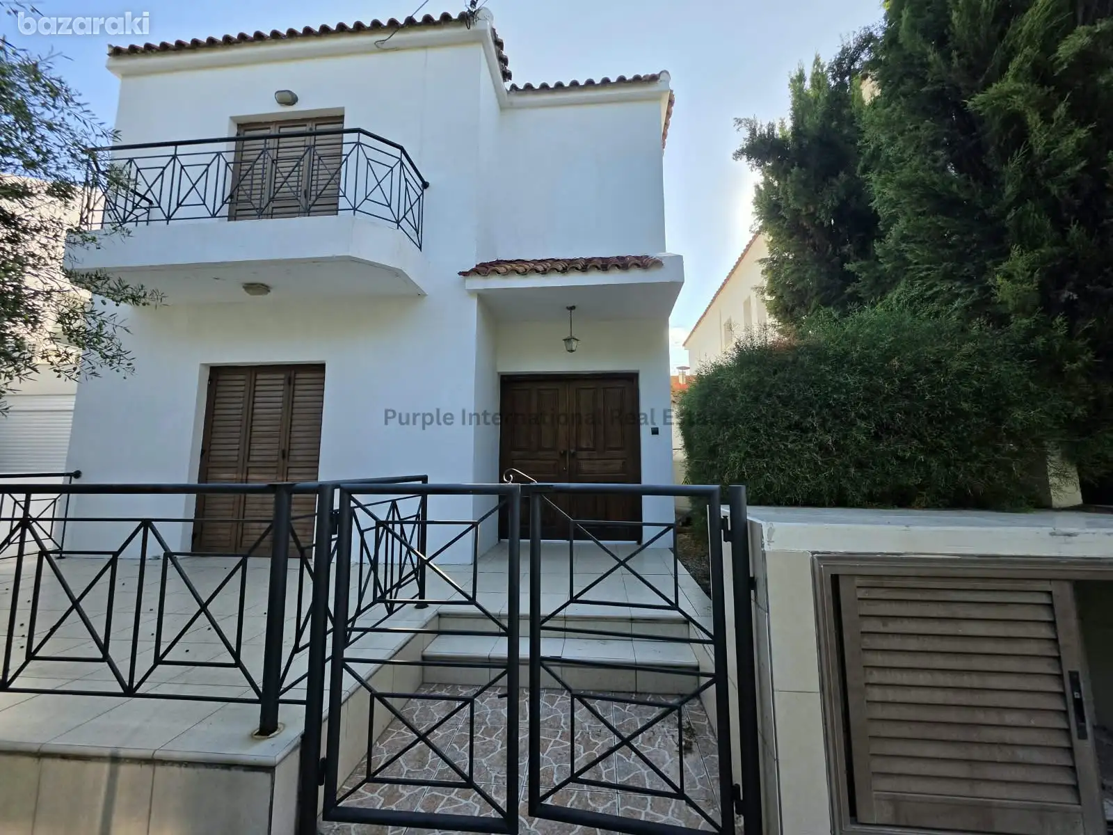 House, 3 bedrooms — 2