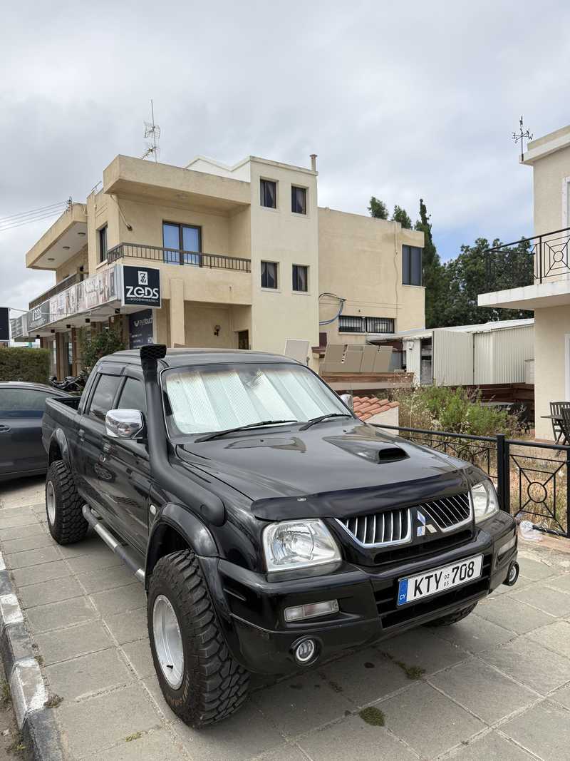 Mitsubishi L200 2,5L 2005