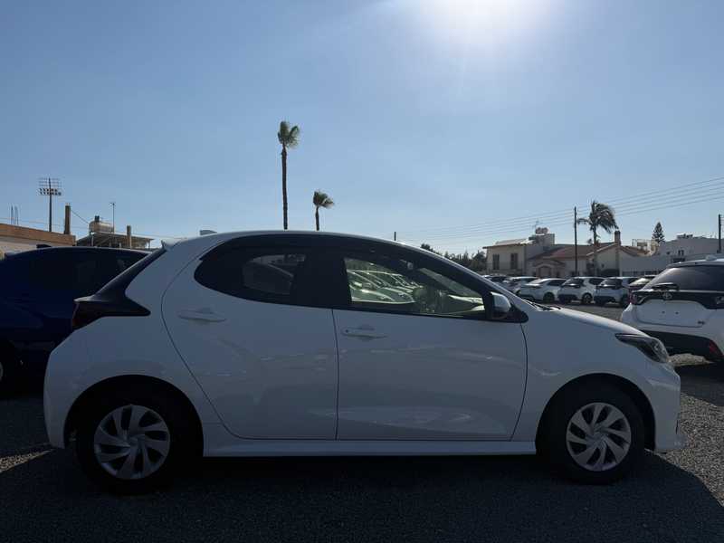 2025 Toyota Yaris 1,5L 2025 Cyprus