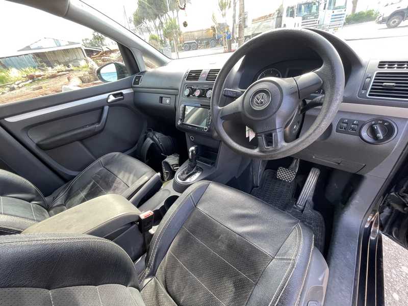2013 Volkswagen Touran 1,6L 2013 Cyprus