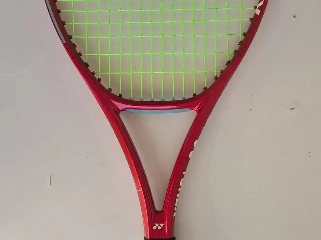 Yonex vcore 98 2026 grip 4, Limassol — Germasogeia