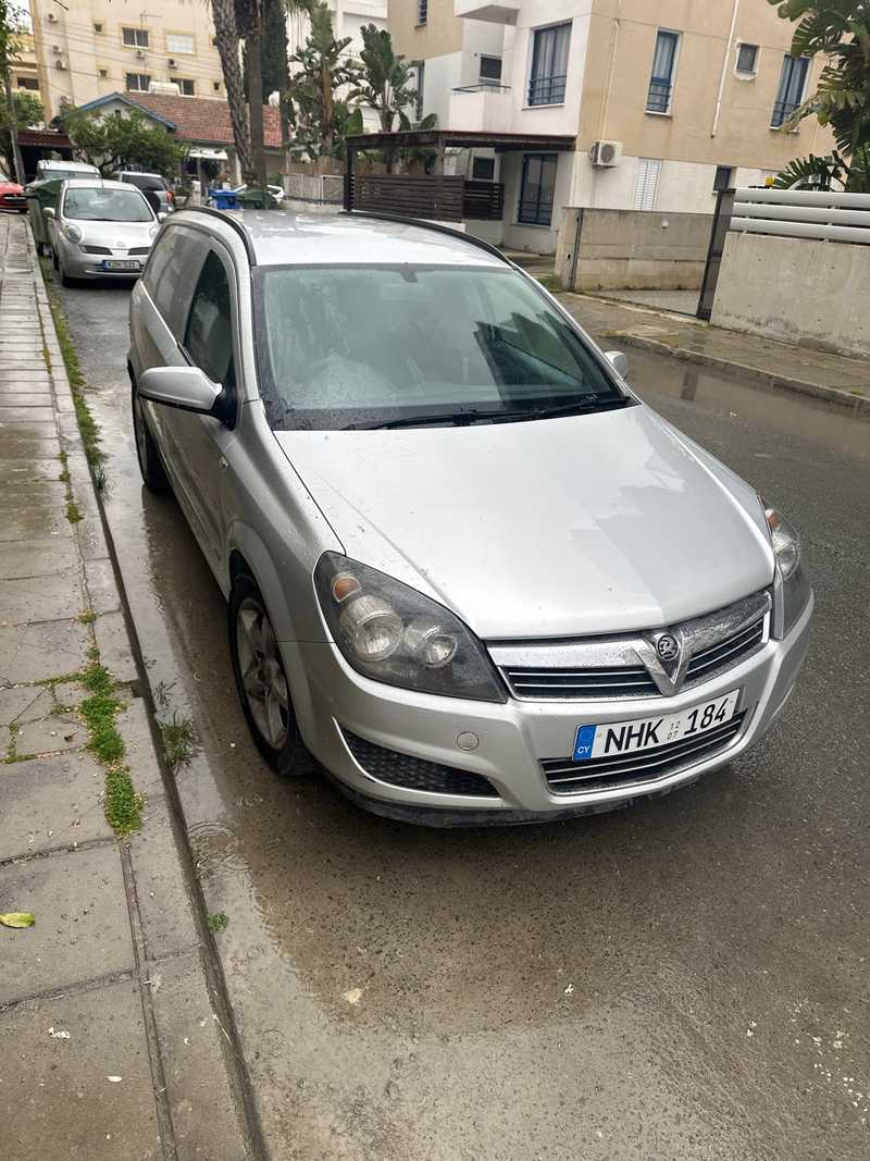 2007 Opel, Vauxhall Astra 1,7L 2007 Cyprus