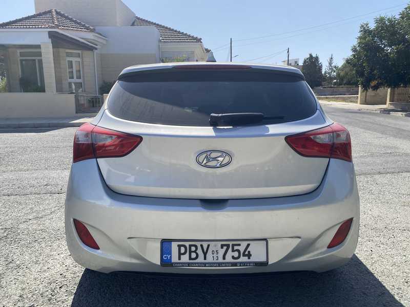 2013 Hyundai i30 1,6L 2013 Cyprus