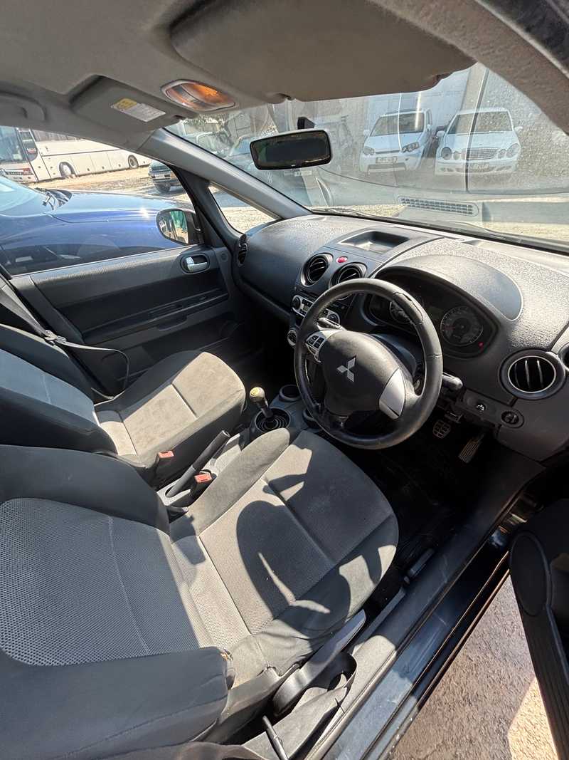 2009 Mitsubishi Colt 1,3L 2009 Cyprus