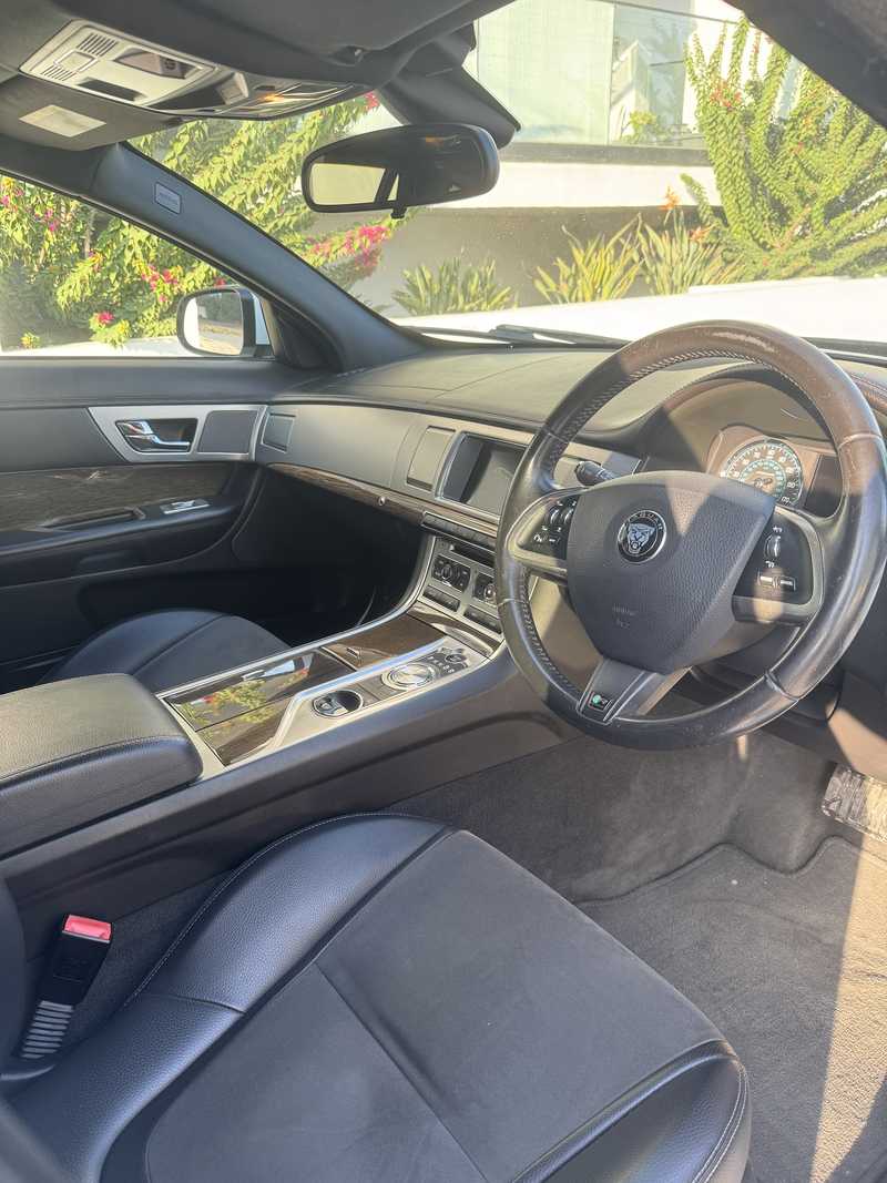 2015 Jaguar XF 2,2L 2015 Cyprus