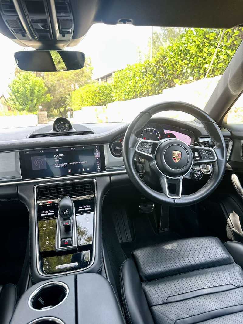 2020 Porsche Panamera 3,0L 2020 Cyprus