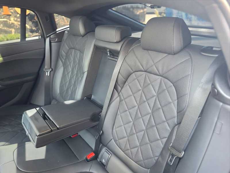 2025 BMW X6 3,0L 2025 Cyprus