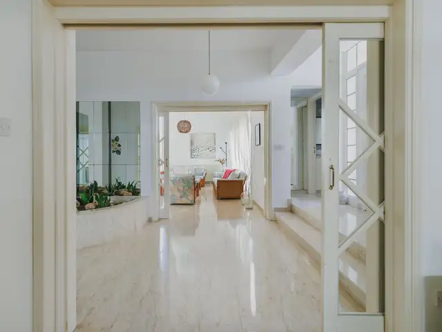 4-bedroom detached house for sale, Nicosia — Agios Dometios - Agios Georgios - 10