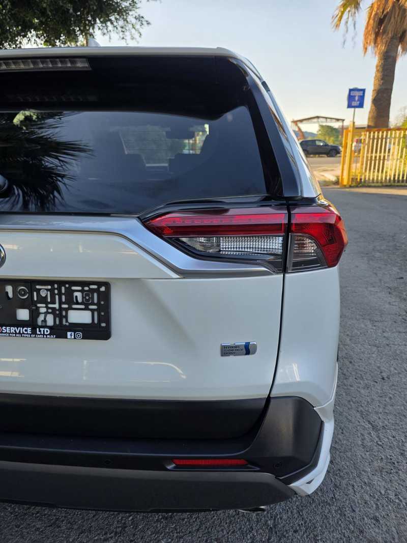 2021 Toyota RAV4 2,5L 2021 Cyprus