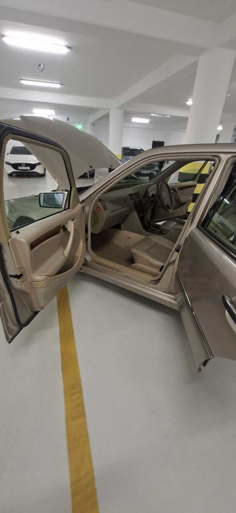 2000 Mercedes-Benz C-Class 2,0L 2000 Cyprus