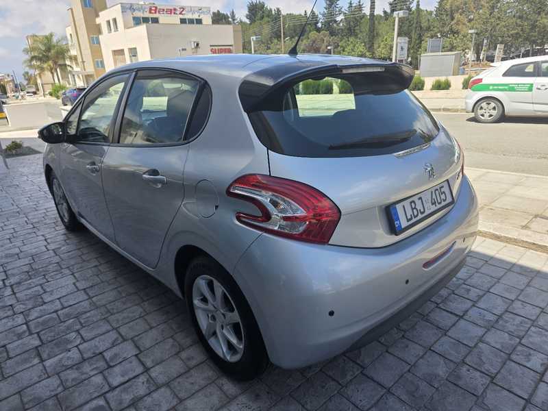 2012 Peugeot 208 1,4L 2012 Cyprus