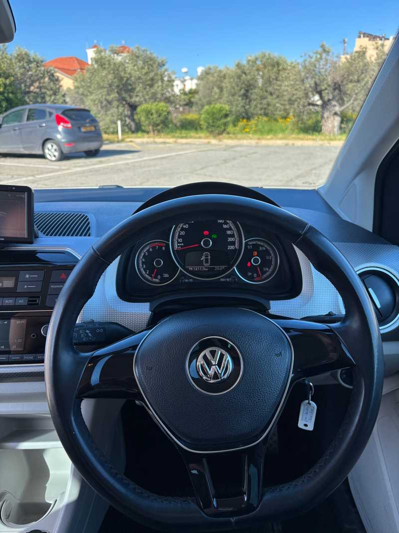 2019 Volkswagen UP 1,0L 2019 Cyprus