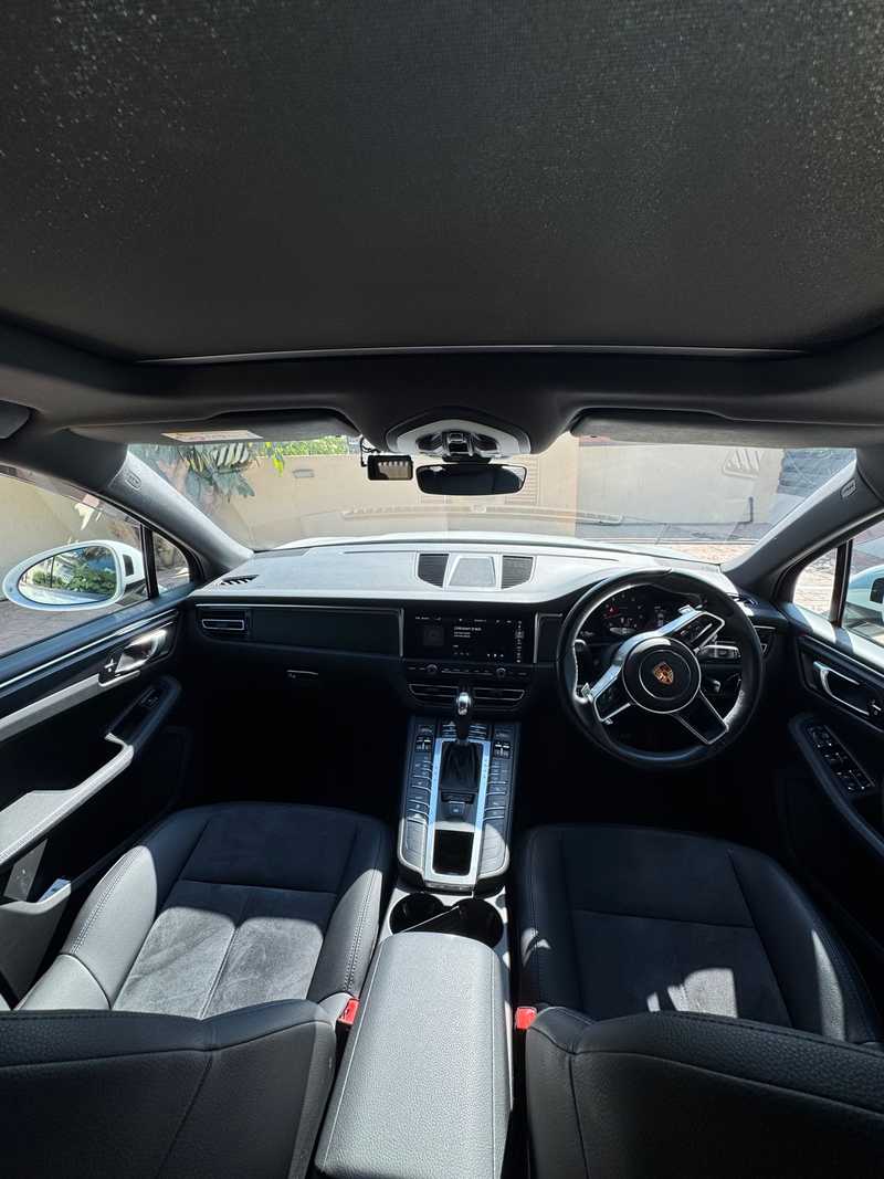 2021 Porsche Macan 2,0L 2021 Cyprus